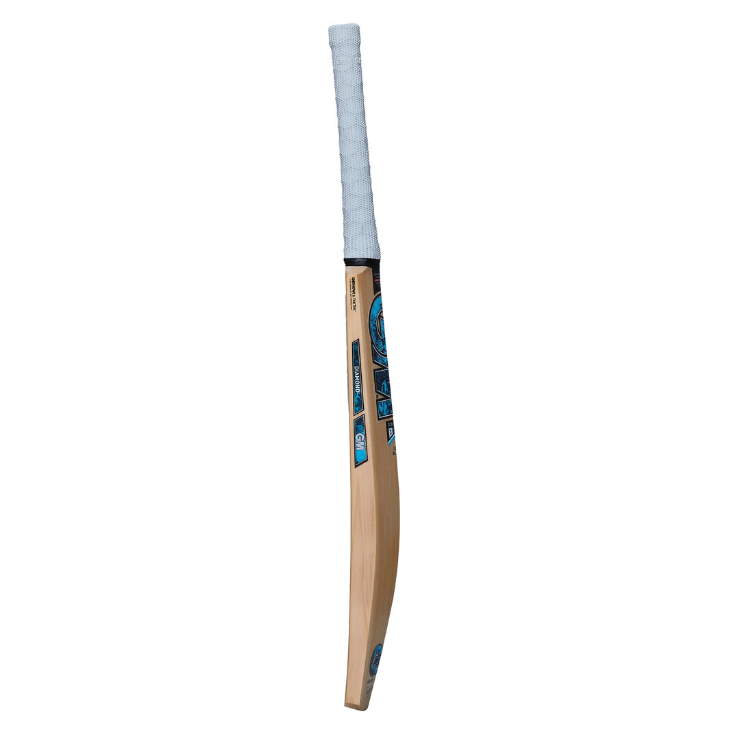 GUNN & MOORE DIAMOND L540 606 TTN ENGLISH WILLOW BAT 24