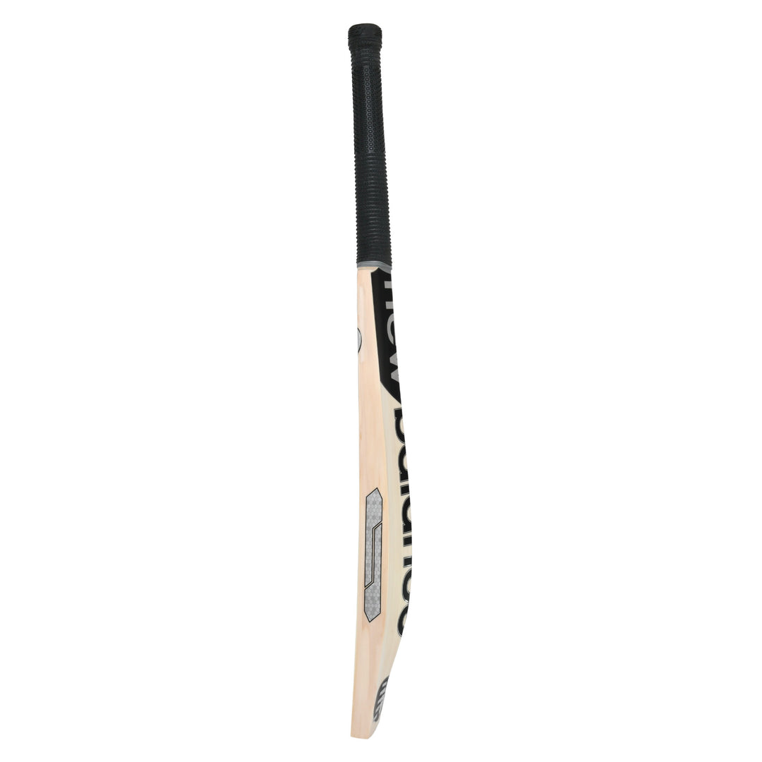 NEW BALANCE HERITAGE 600 ENGLISH WILLOW JUNIOR CRICKET BAT BK-24