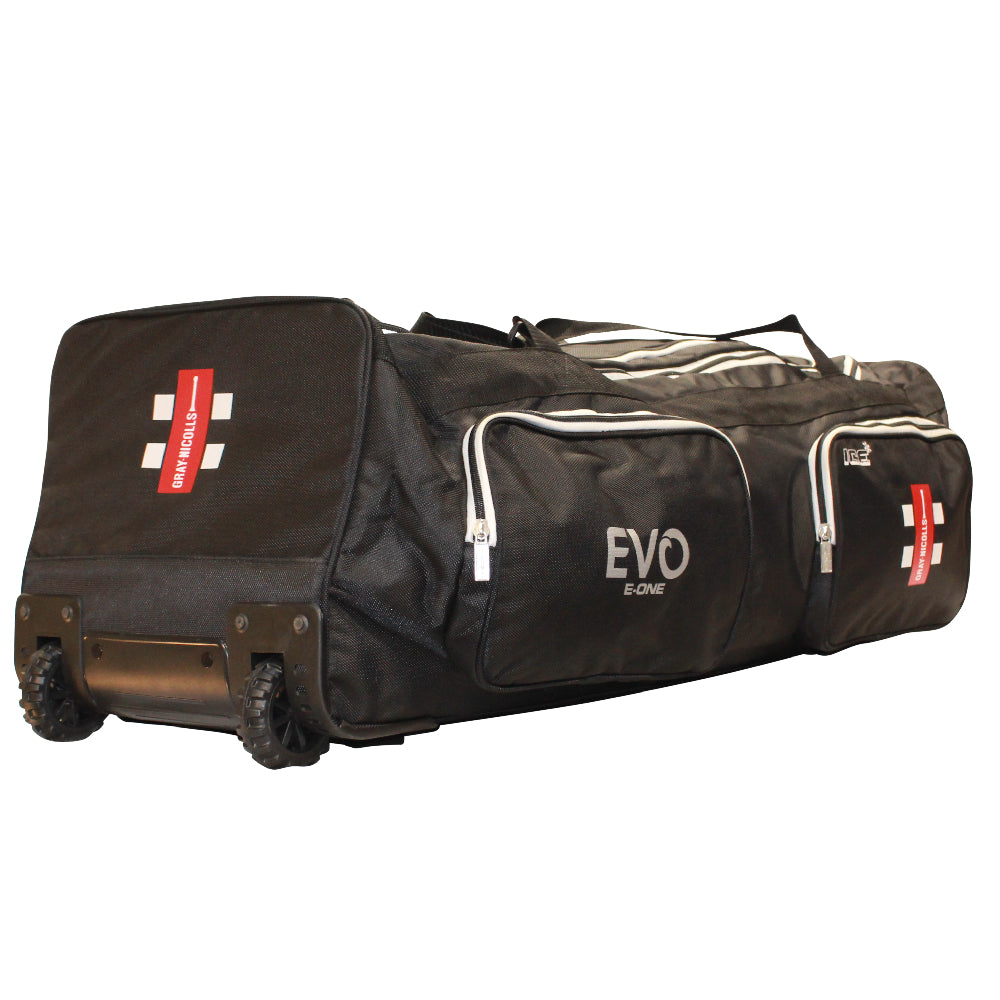 GRAY-NICOLLS EVO E-ONE BOWLERS WHEEL BAG 2025