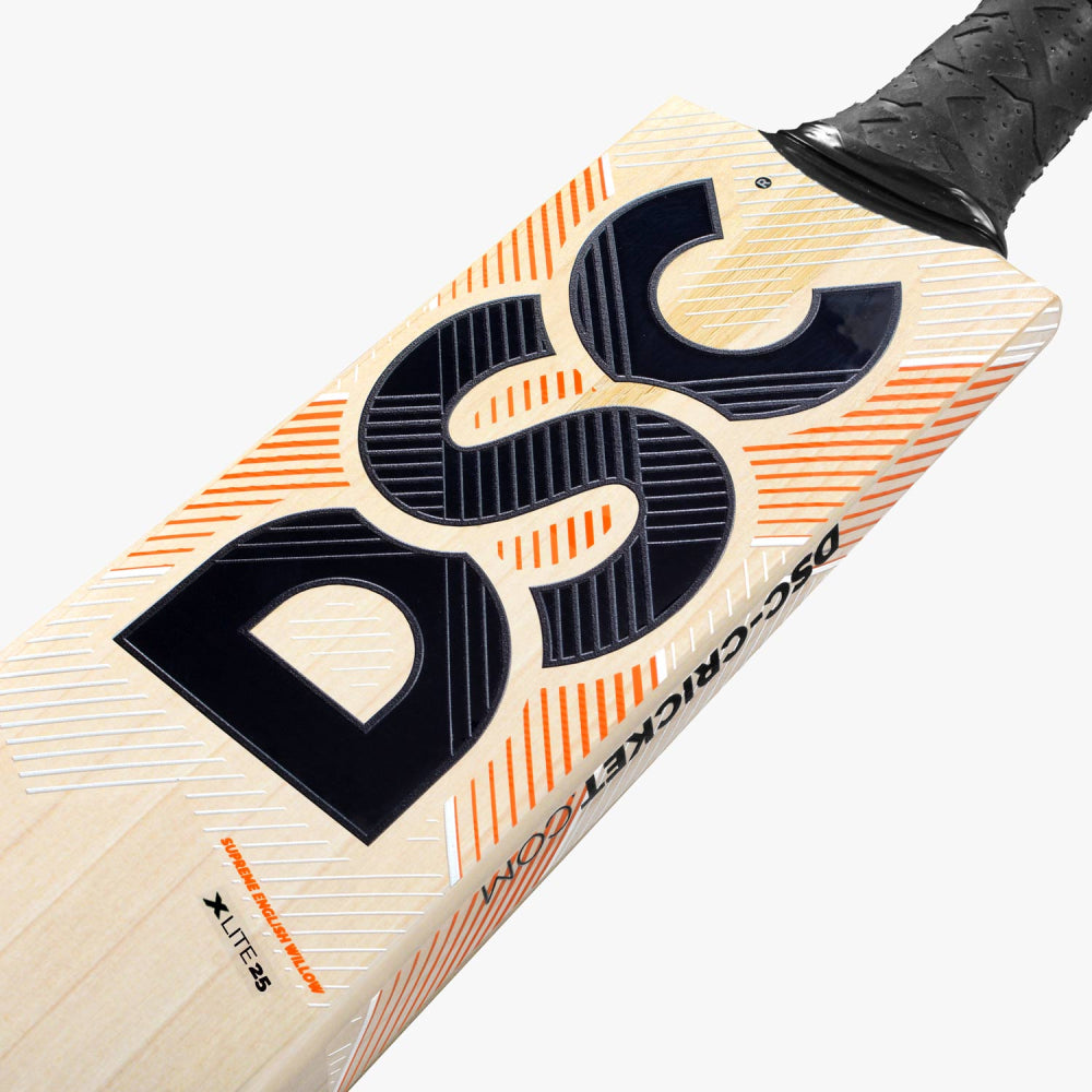 DSC XLITE 25 CRICKET BAT EW