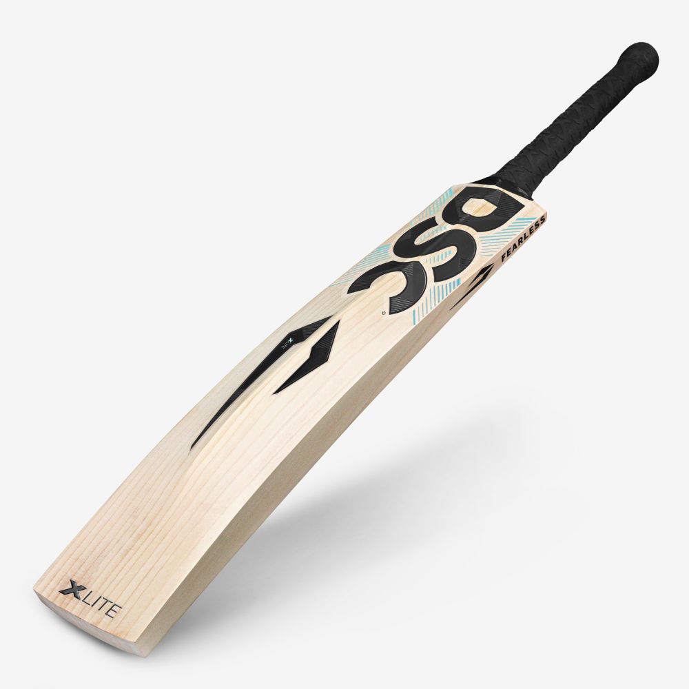 DSC XLITE XLR8 EW CRICKET BAT