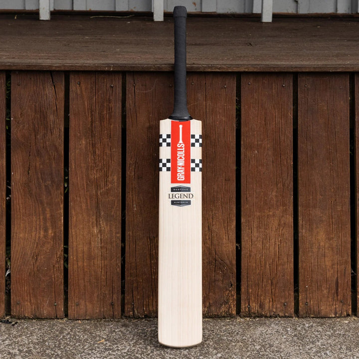 GRAY-NICOLLS LEGEND CRICKET BAT