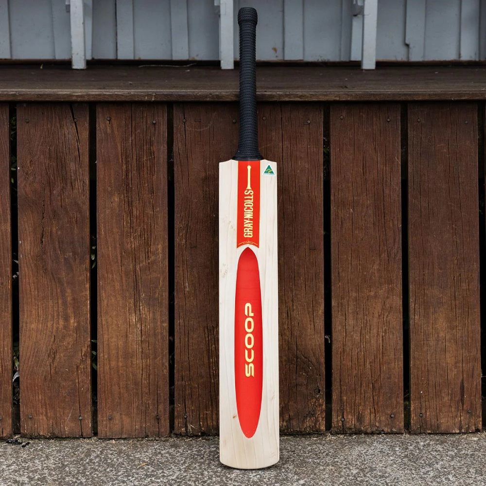 GRAY-NICOLLS SCOOP 50TH ANNIVERSARY EXTRA SPECIAL CRICKET BAT