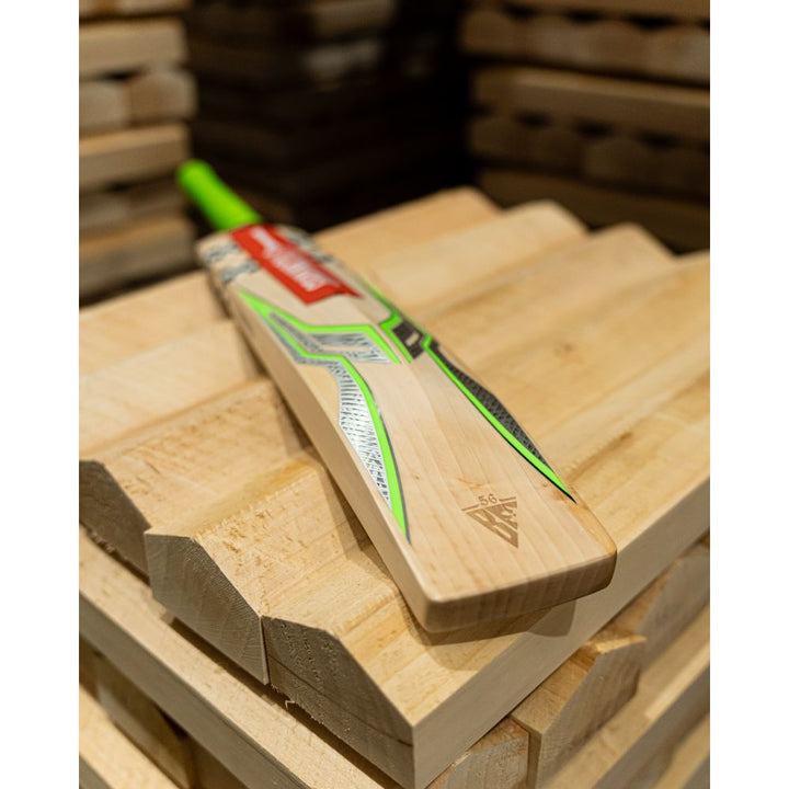 GRAY-NICOLLS BABAR AZAM TEMPESTA PLAYERS LE CRICKET BAT 24