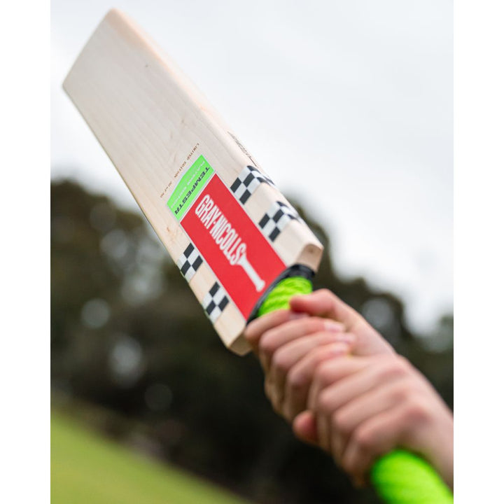 GRAY-NICOLLS BABAR AZAM TEMPESTA PLAYERS LE CRICKET BAT 24