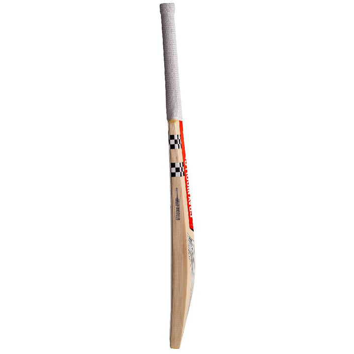 GRAY-NICOLLS NOVA 4.0 700 EW CRICKET BAT
