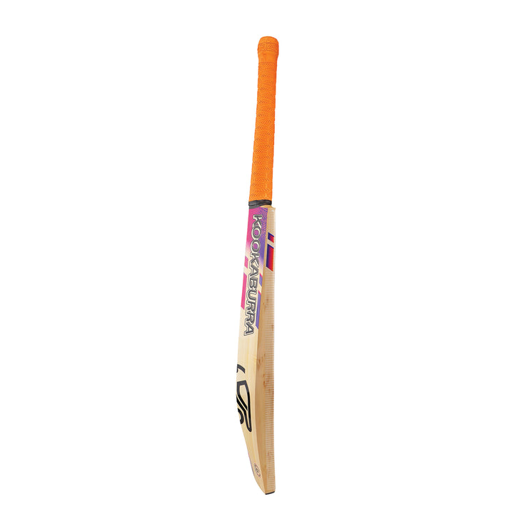 KOOKABURRA AURA PRO 7.0 CRICKET BAT JUNIOR