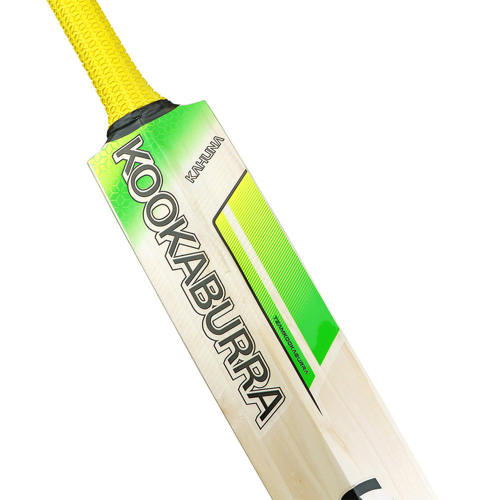 KOOKABURRA KAHUNA PRO 5.0 JUNIOR CRICKET BAT 2025