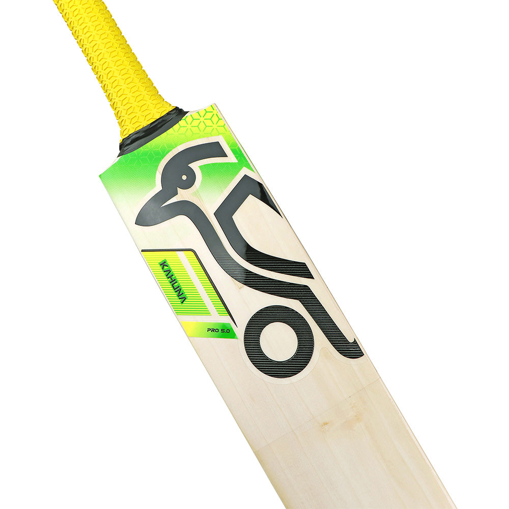 KOOKABURRA KAHUNA PRO 5.0 CRICKET BAT 2025