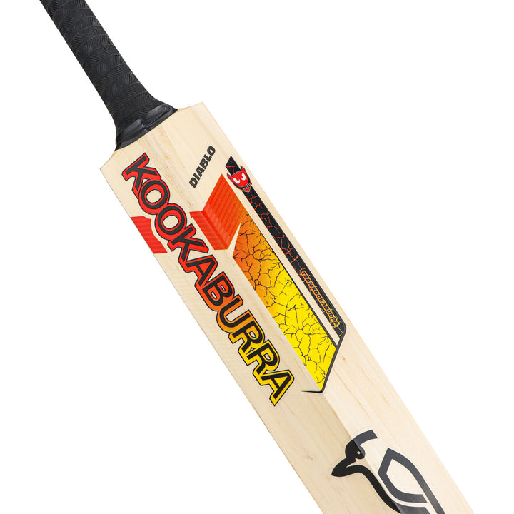 KOOKABURRA DIABLO PRO 3.0 EW CRICKET BAT 2026