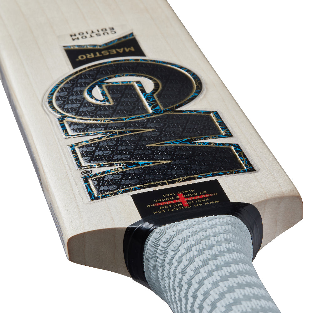 GUNN & MOORE MAESTRO 25 L555 CUSTOM EW CRICKET BAT