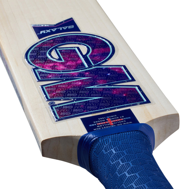 GUNN & MOORE GALAXY DXM 404 TTNOW EW CRICKET BAT
