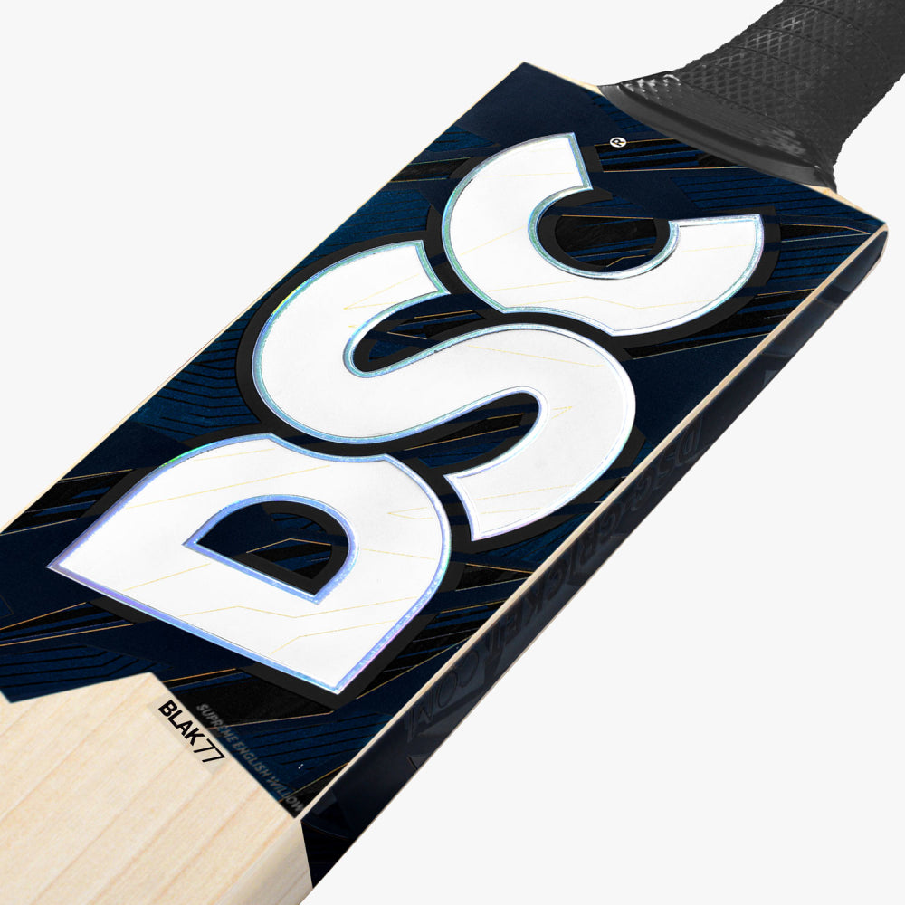 DSC BLAK KNIGHT JUNIOR CRICKET BAT EW