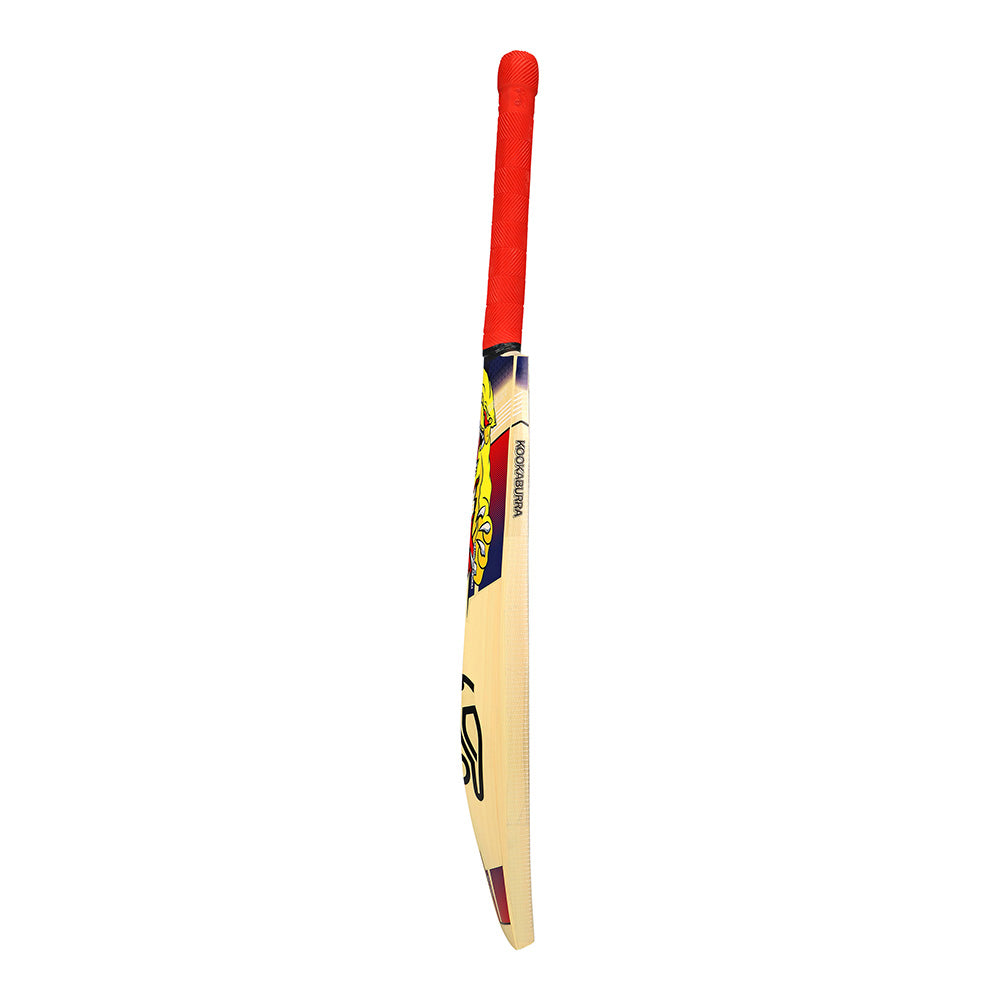 KOOKABURRA BEAST PRO 9.0 JUNIOR CRICKET BAT 2025