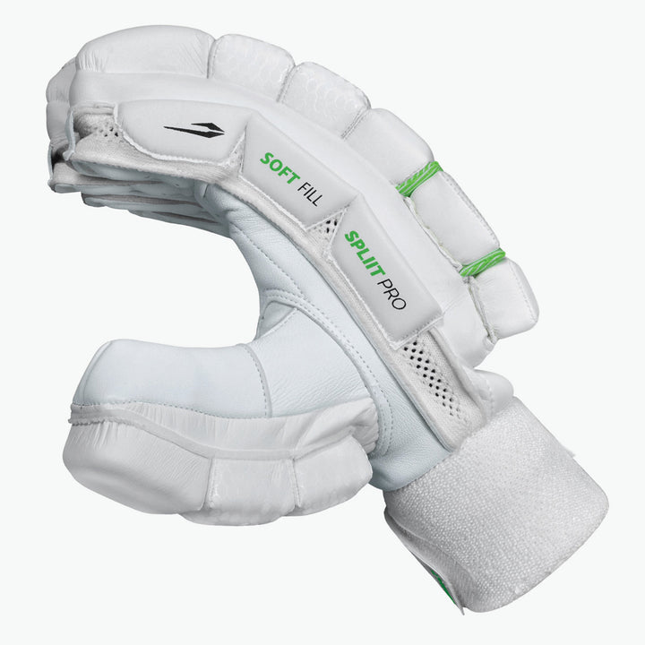 DSC SPLIT PRO BATTING GLOVES