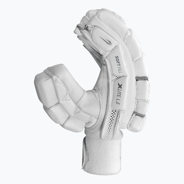 DSC XLITE L.E. BATTING GLOVES