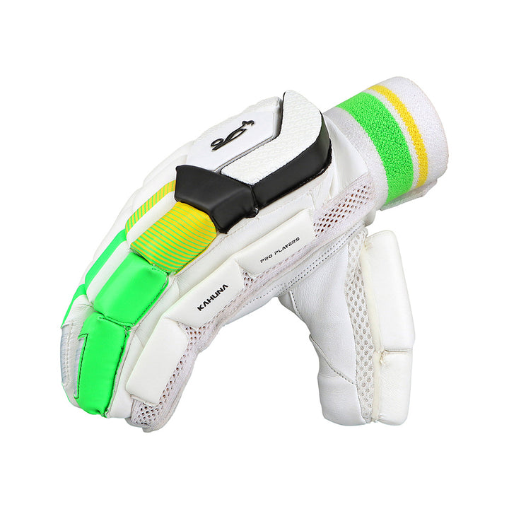 KOOKABURRA KAHUNA PRO PLAYERS BATTING GLOVES 2025