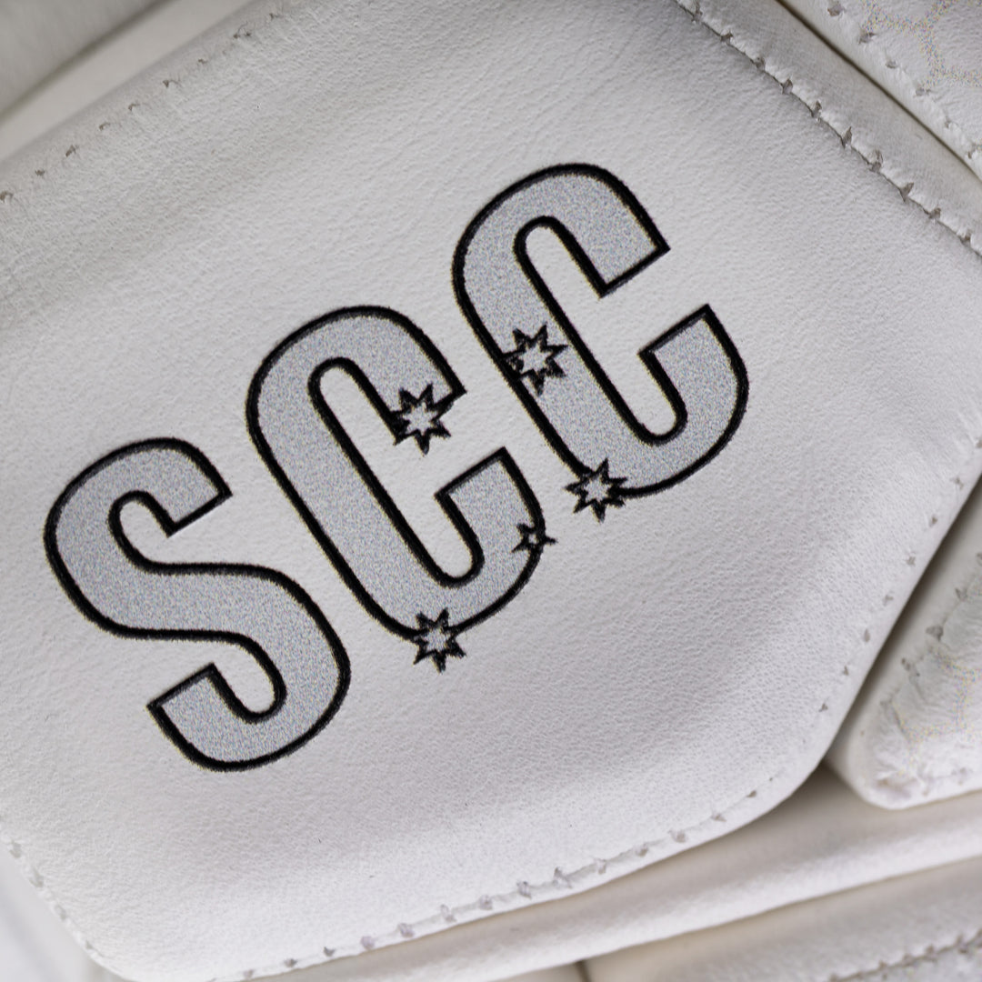 SOUTHERN CROSS CRICKET PLAYERS BATTING GLOVES