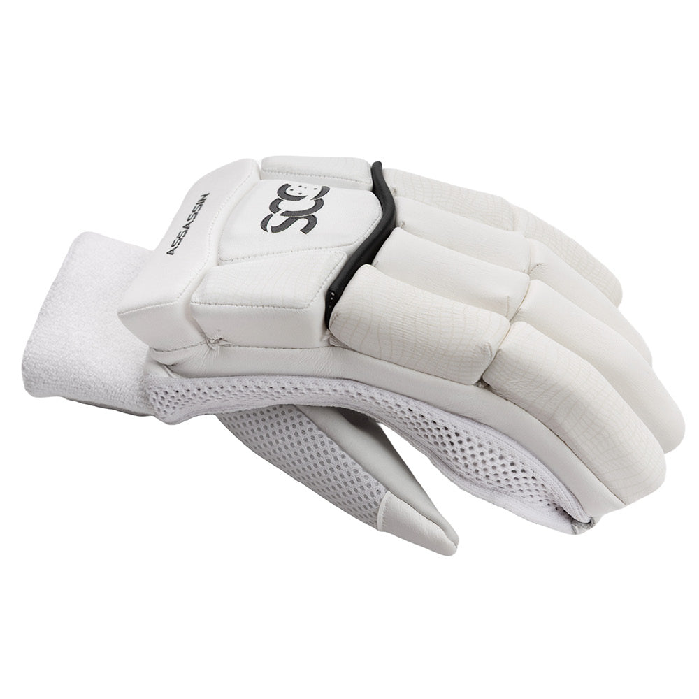 SCC CRICKET ASSASSIN PRO BATTING GLOVES