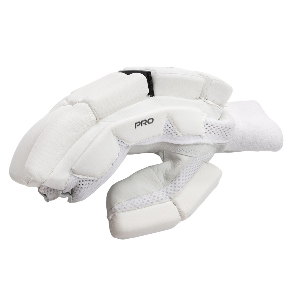 SCC CRICKET ASSASSIN PRO BATTING GLOVES