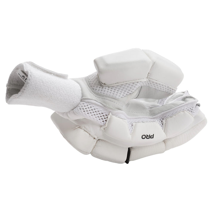 SCC CRICKET ASSASSIN PRO BATTING GLOVES