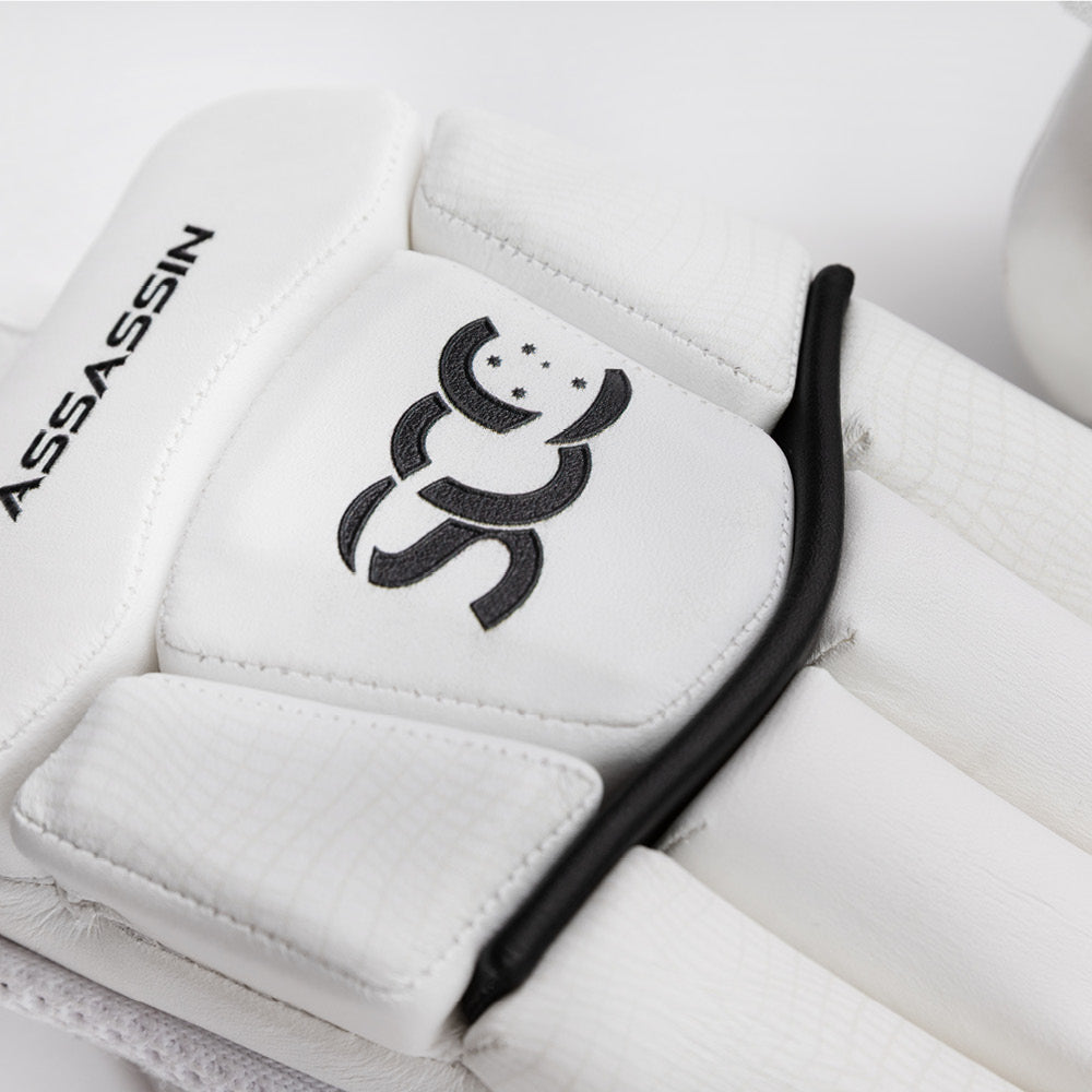 SCC CRICKET ASSASSIN PRO BATTING GLOVES