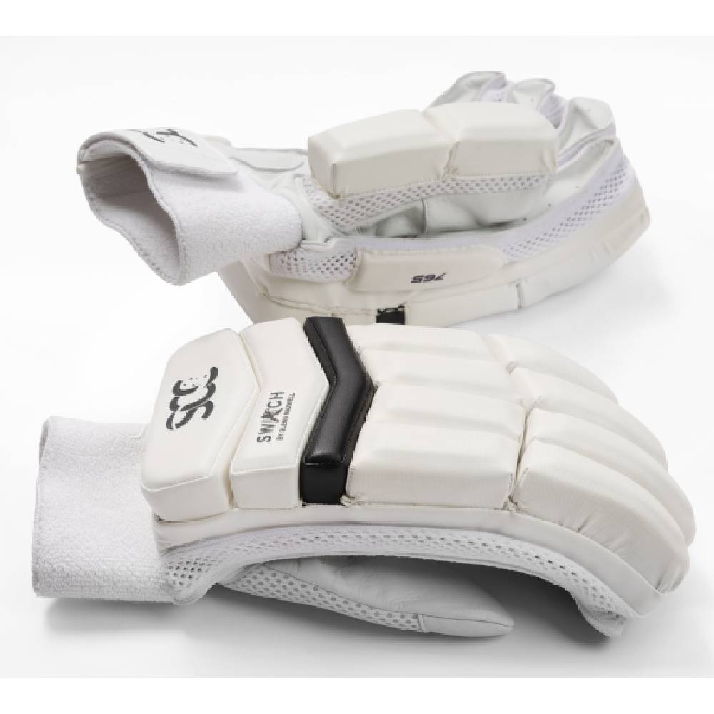 SCC CRICKET SWITCH 765 BATTING GLOVES