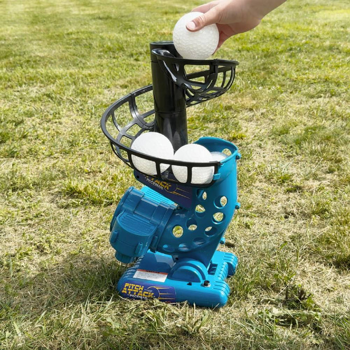 PACEMAN PITCH ATTACK BLASTER BOWLING MACHINE 9BF + BALLS