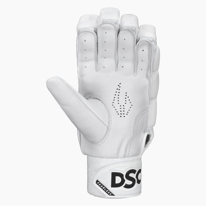 DSC BLAK KNIGHT BATTING GLOVES