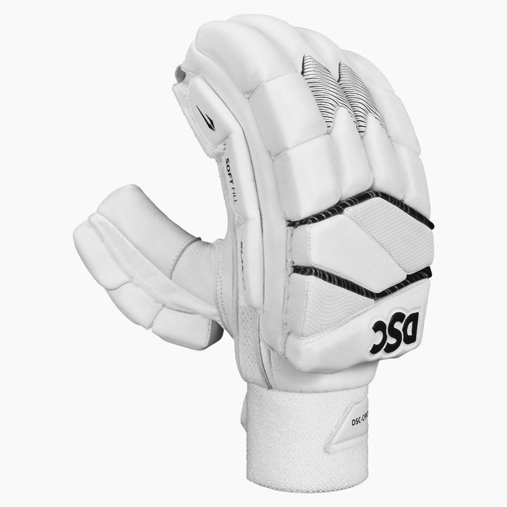 DSC BLAK KNIGHT BATTING GLOVES