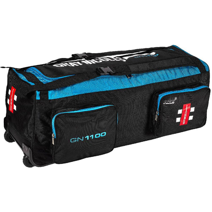 GRAY-NICOLLS 1100 WHEEL BAG BLACK/CYAN