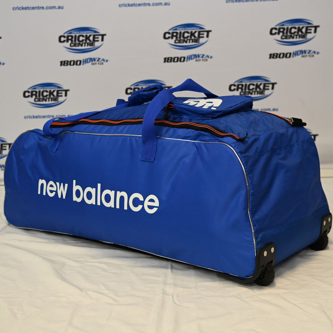 NEW BALANCE GC 1500 WHEELIE BAG