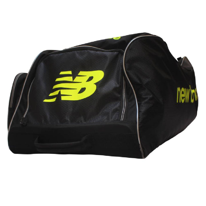 NEW BALANCE GC PRO WHEELIE BAG 2026 BLACK/GOLD