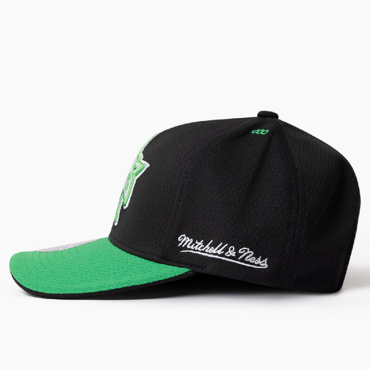 BBL15 Mitchell & Ness On Field Cap Youth - MELBOURNE STARS