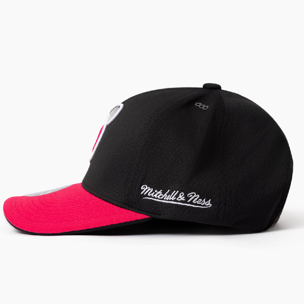 BBL15 Mitchell & Ness On Field Cap Youth - SYDNEY SIXERS