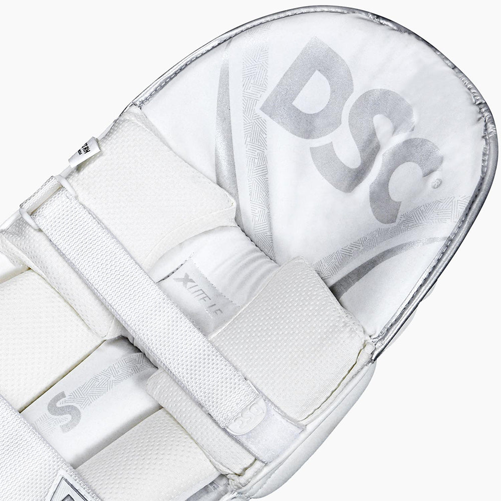DSC XLITE L.E BATTING PADS