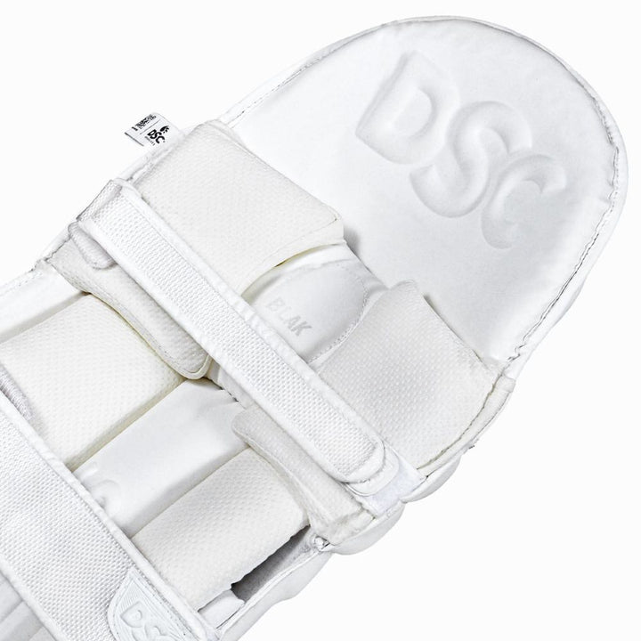 DSC BLAK PLAYERS BATTING PADS