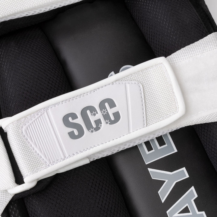 SOUTHERN CROSS CRICKET PLAYERS BATTING PADS