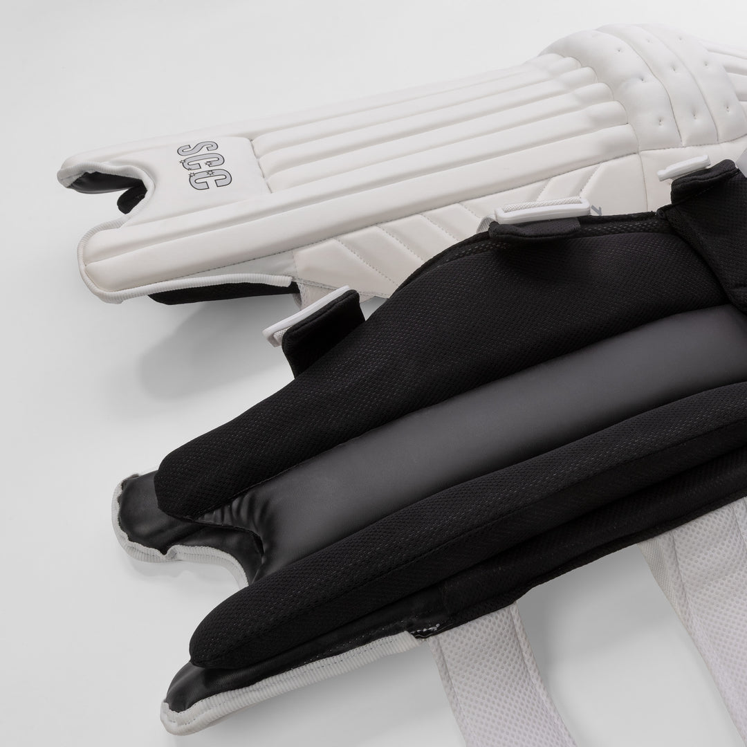 SOUTHERN CROSS CRICKET 1.0 BATTING PADS