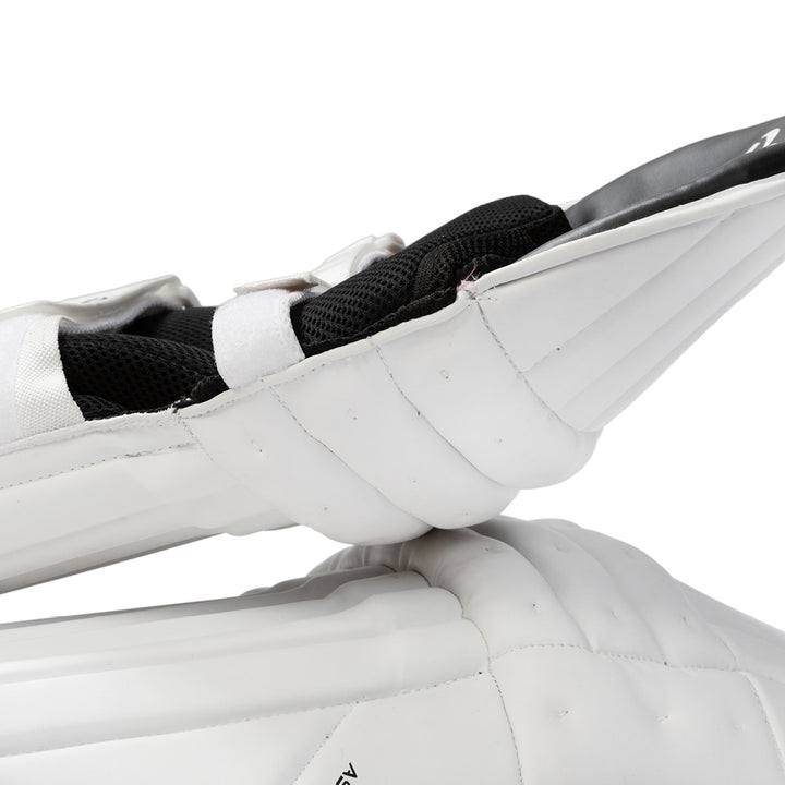 SCC CRICKET ASSASSIN PRO BATTING PADS