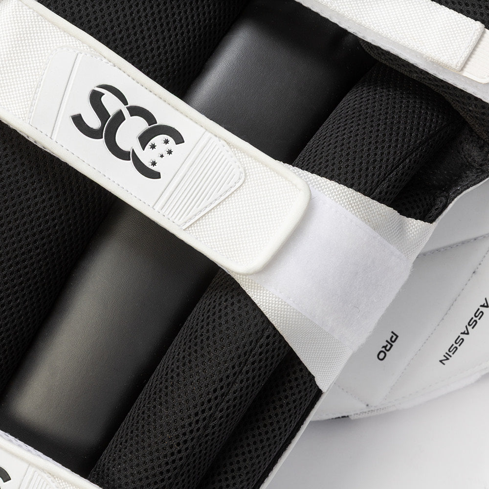 SCC CRICKET ASSASSIN PRO BATTING PADS
