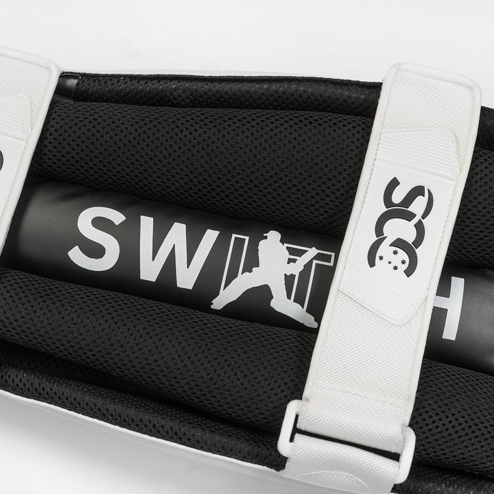 SCC CRICKET SWITCH 765 BATTING PADS