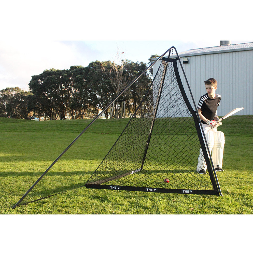 THE V PRO 2.0 BATTING TRAINING NET