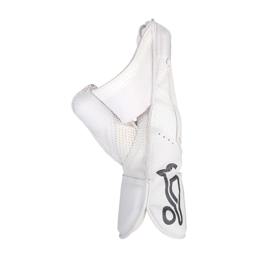 KOOKABURRA GHOST PRO 1.0 WICKET KEEPING GLOVES 2026