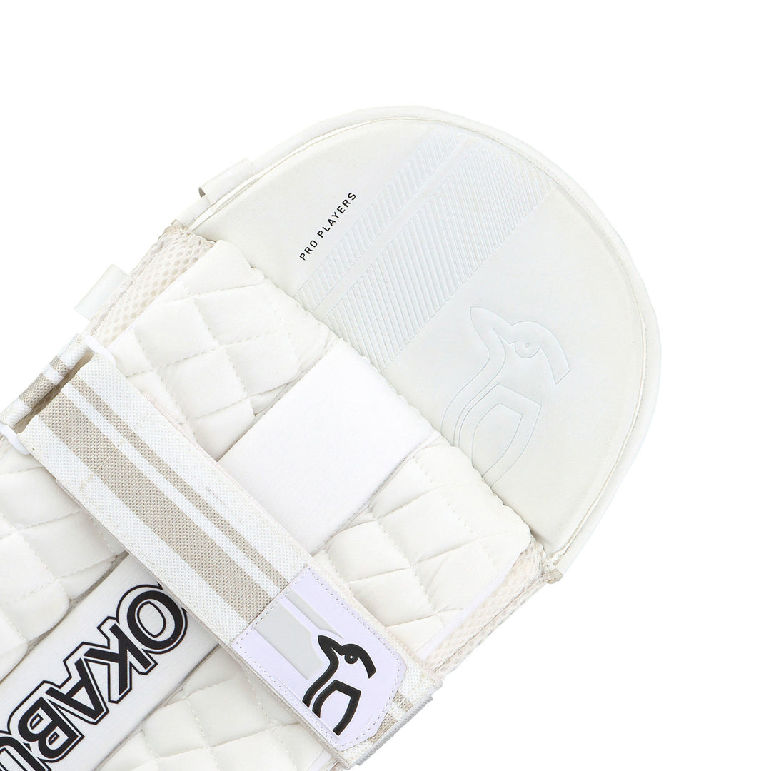 KOOKABURRA PRO PLAYERS WK PADS 2026