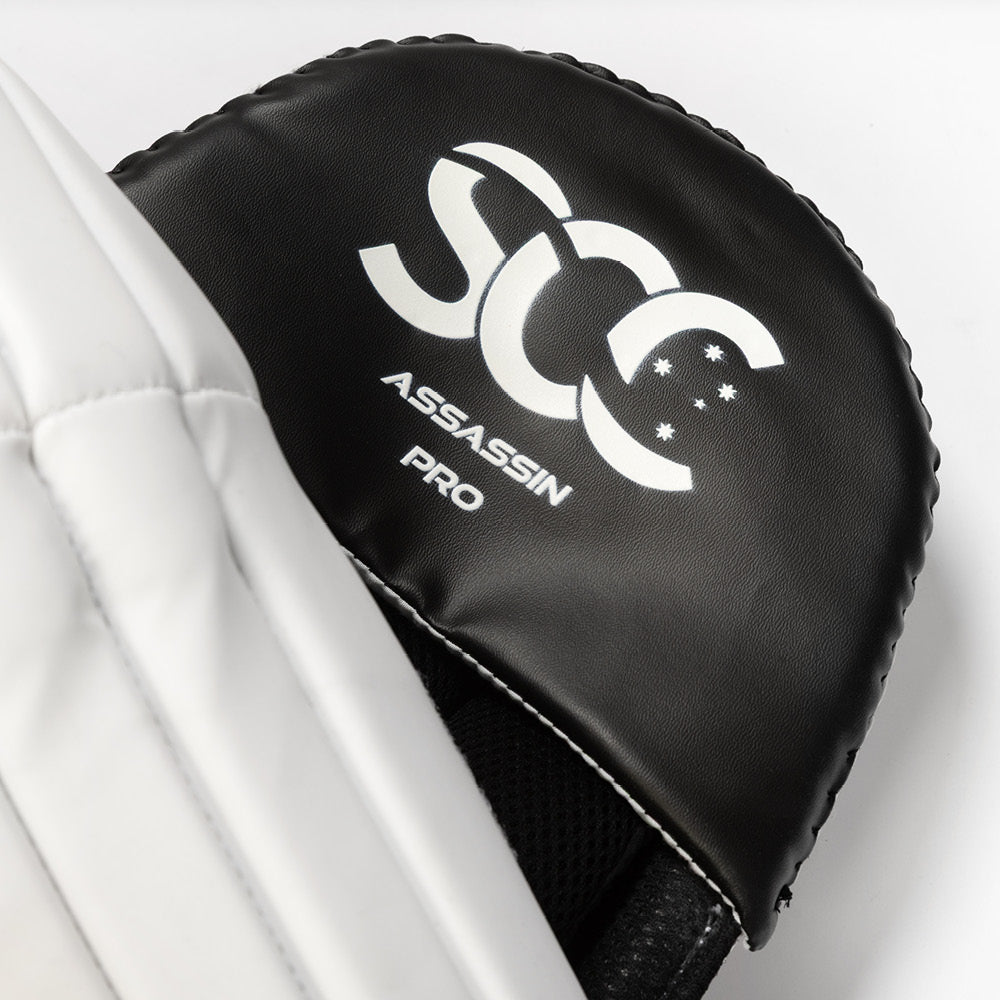 SCC CRICKET ASSASSIN PLAYERS WICKET KEEPING PADS