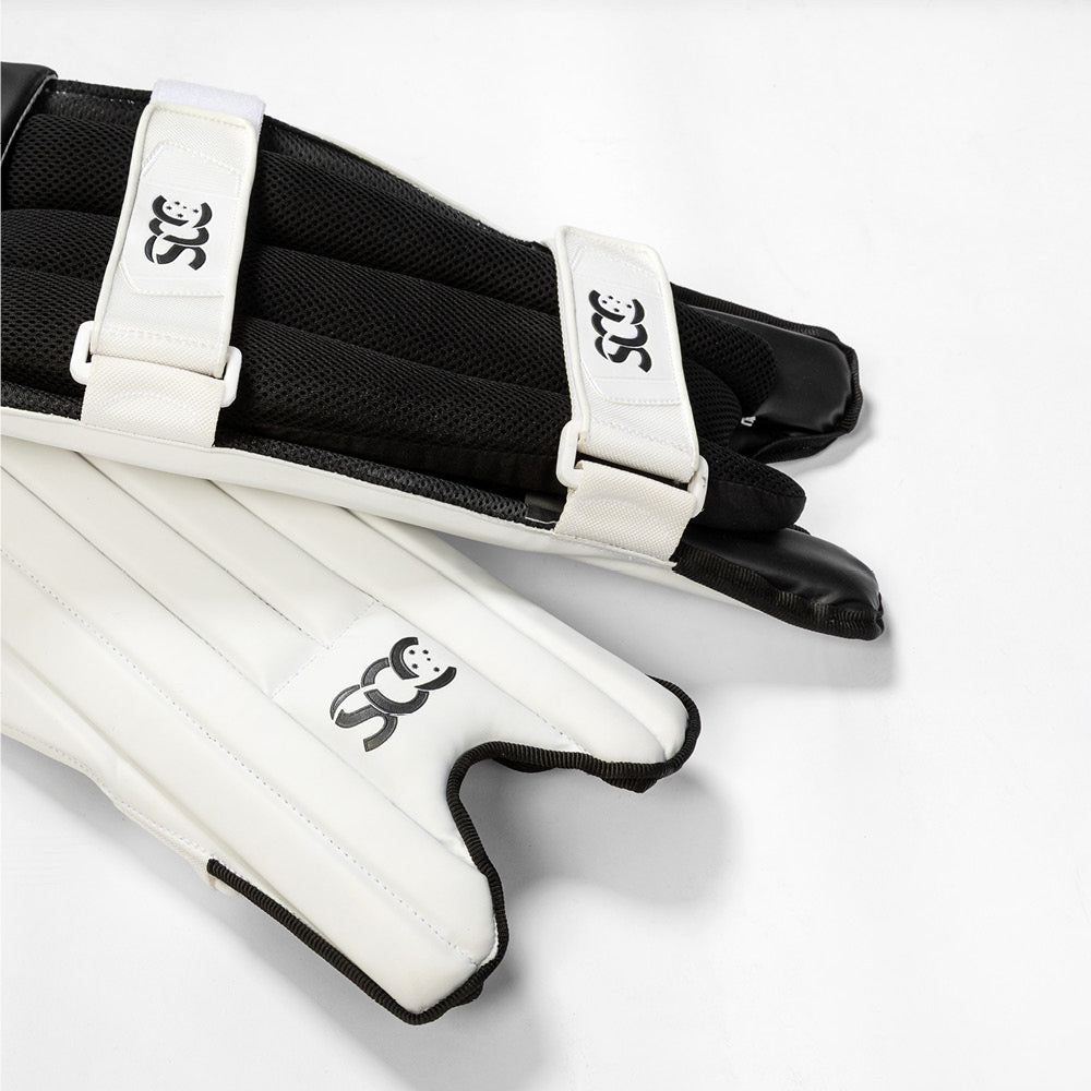 SCC CRICKET ASSASSIN PLAYERS WICKET KEEPING PADS