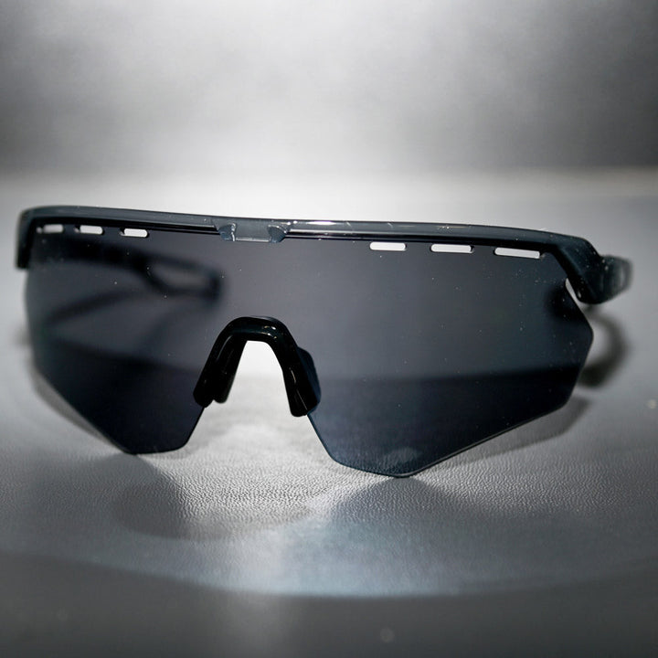COUNTY CHUNKY SUNGLASSES BLACK/GREY - CHARCOAL LENS