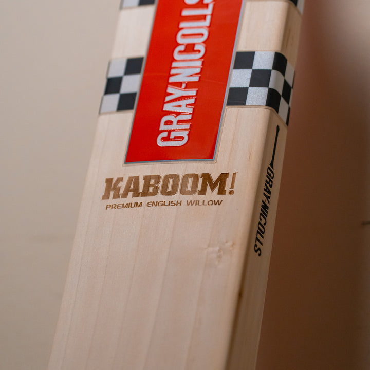 GRAY-NICOLLS KABOOM PREMIUM ENGLISH WILLOW CRICKET BAT